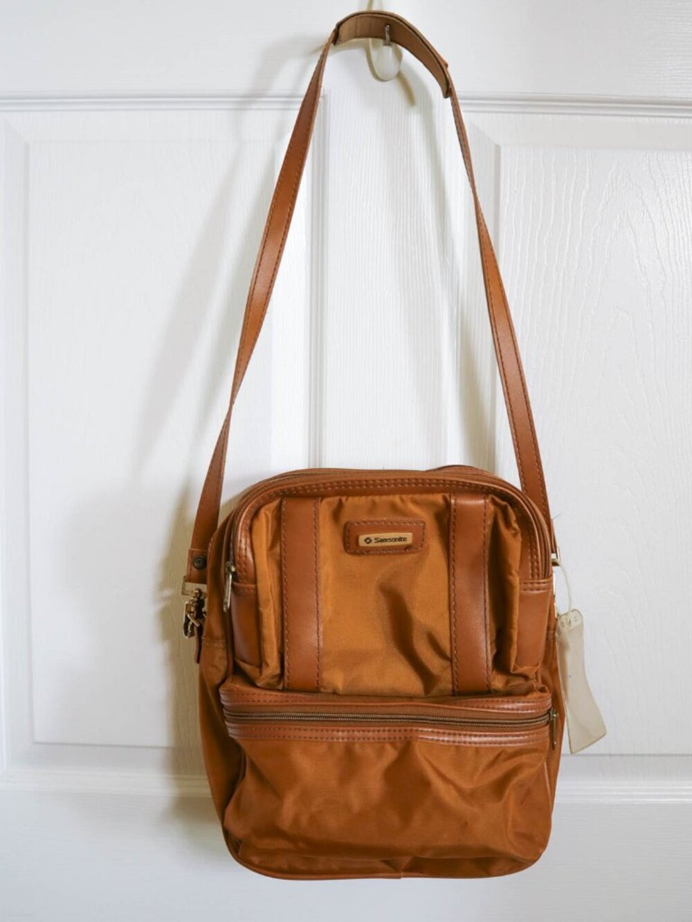 Vintage Samsonite Espana Nylon Shoulder Bag Travel Tote Carry On '70s or '80s